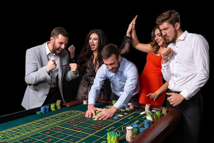 Slot game selection and bet controls on dt sgp
